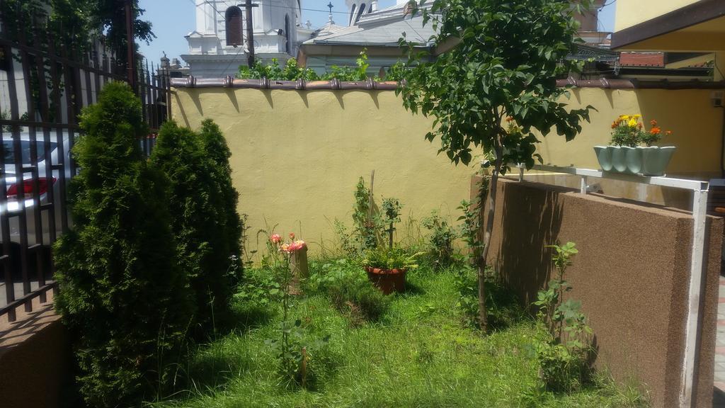 B&B Duo Caffe Bucharest Exterior photo